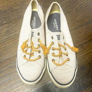 Sperry Sneakers🔥